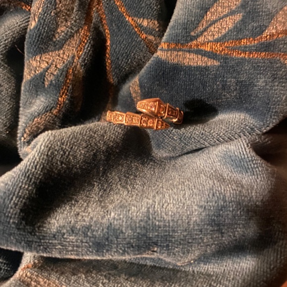 Bvlgari serpenti ring - Picture 2 of 4